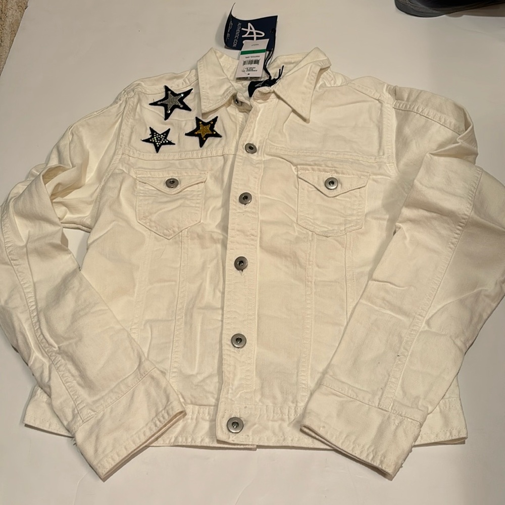 NWT AMERICAN ICON IDOL White denim, jean jacket, stars L large festival girl